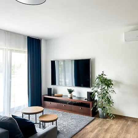 Apartment Aquarius Stawy Walczewskiego 2 *